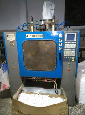 HGC吹塑機與計算機控制技術的深度結合